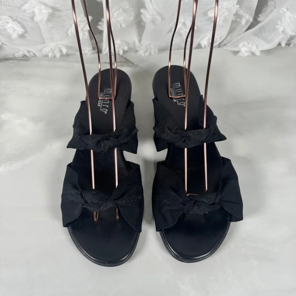Munro American Black Double Strap Knotted Sandals Slip On Cruise Resort 8 WW